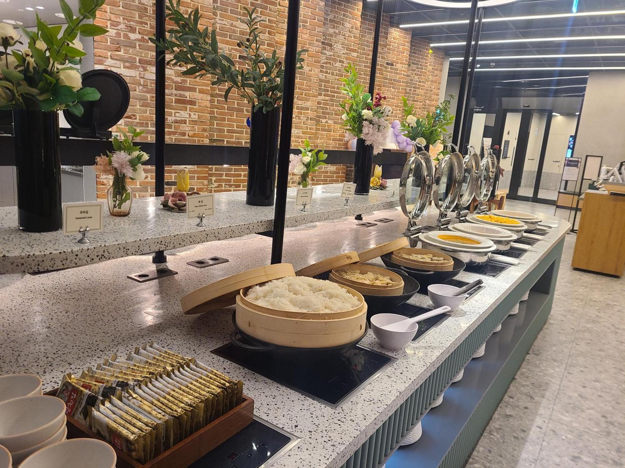 Take Hotel Seoul Gwangmyeong Екстериор снимка